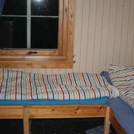 Cozy In With House A Mountain View * Flekke